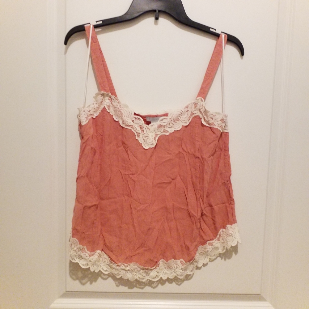 H&M Pink Crinkle Top With White Lace Trim, Size 40, US Size 6